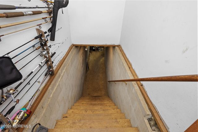 95 Holmes Mill Road, Upper Freehold, NJ 08501