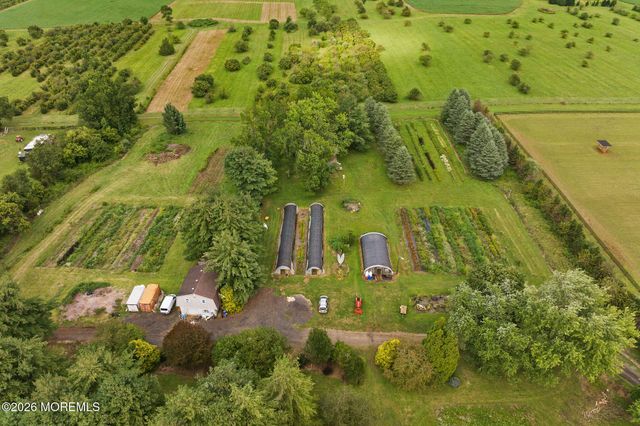 95 Holmes Mill Road, Upper Freehold, NJ 08501