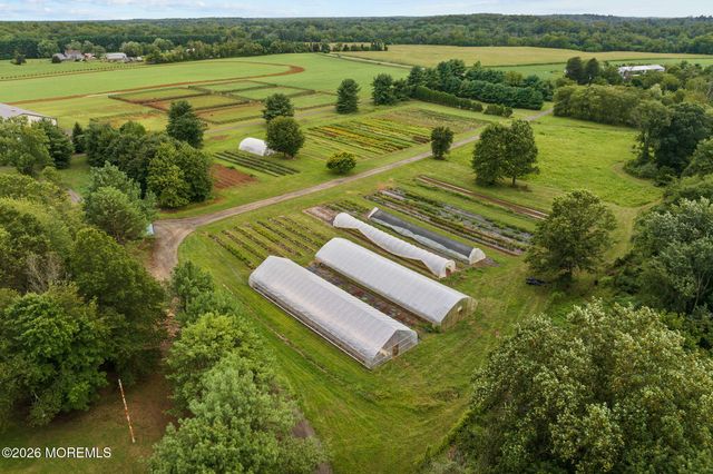 95 Holmes Mill Road, Upper Freehold, NJ 08501