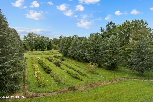 95 Holmes Mill Road, Upper Freehold, NJ 08501