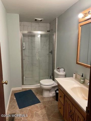 95 Holmes Mill Road, Upper Freehold, NJ 08501