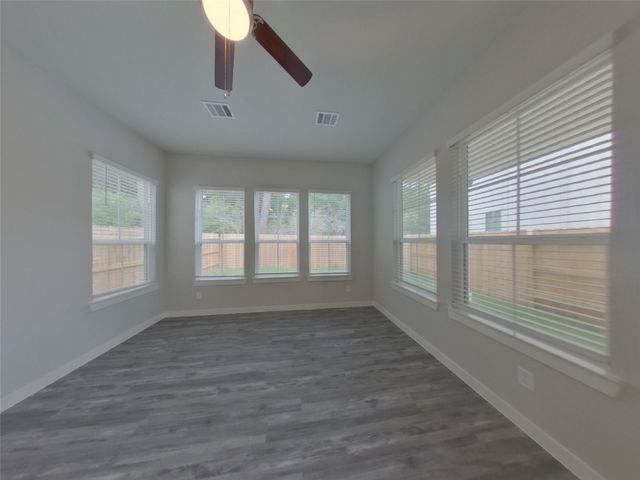 9835 Willow Creek Commerce Drive 213, Tomball, TX 77375
