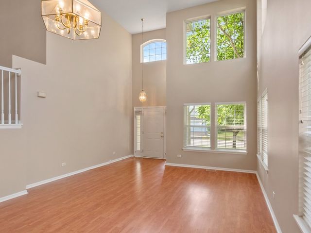 2607 Flagstone Circle, Naperville, IL 60564