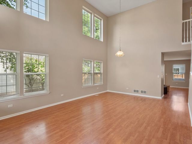 2607 Flagstone Circle, Naperville, IL 60564
