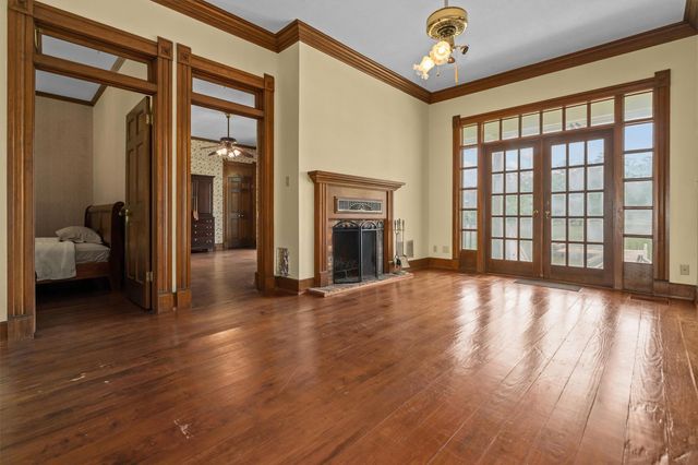 422 Yellow Creek Trail, Crockett, TX 75835