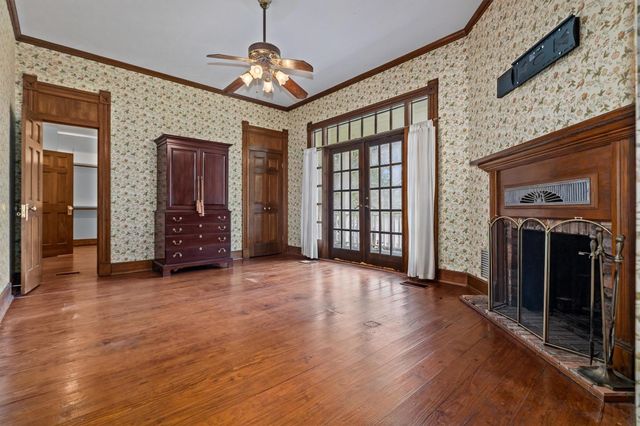422 Yellow Creek Trail, Crockett, TX 75835