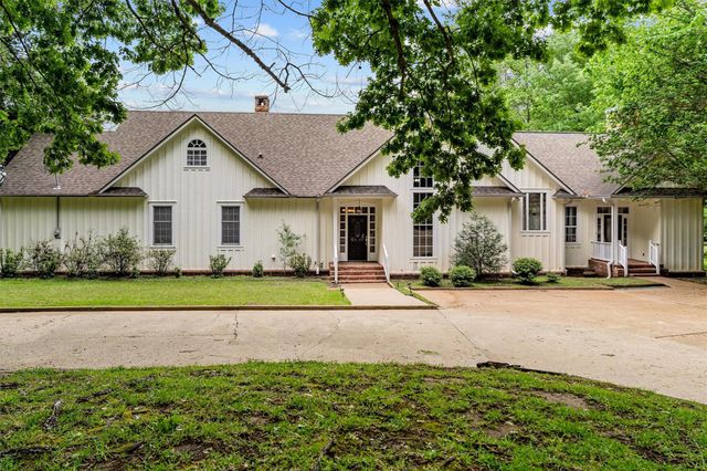 422 Yellow Creek Trail, Crockett, TX 75835