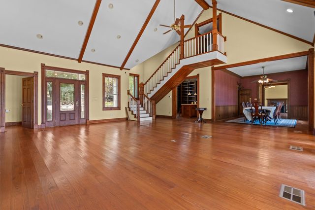 422 Yellow Creek Trail, Crockett, TX 75835