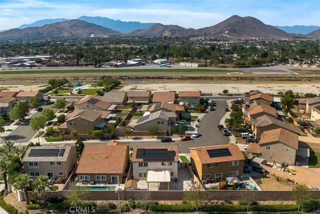 5336 Flabob, Jurupa Valley, CA 92509