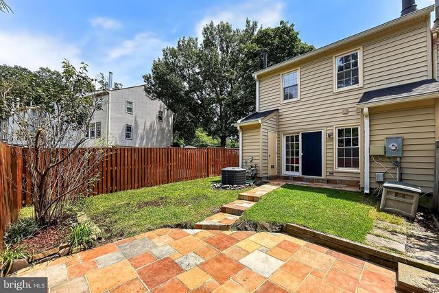 7462 TOWCHESTER CT, Alexandria, VA 22315