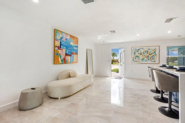 3131 Avenue H E, Riviera Beach, FL 33404