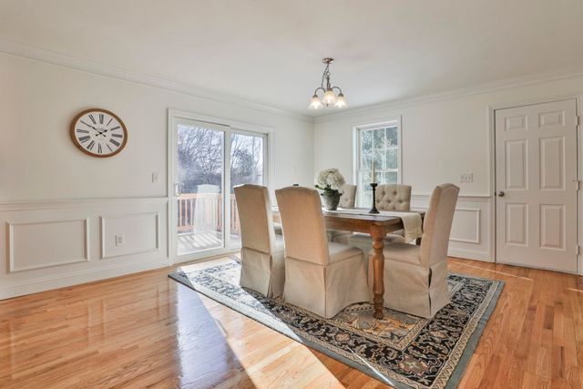 11 Tavernier Way, Manchester, NH 03109