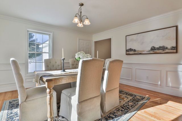 11 Tavernier Way, Manchester, NH 03109