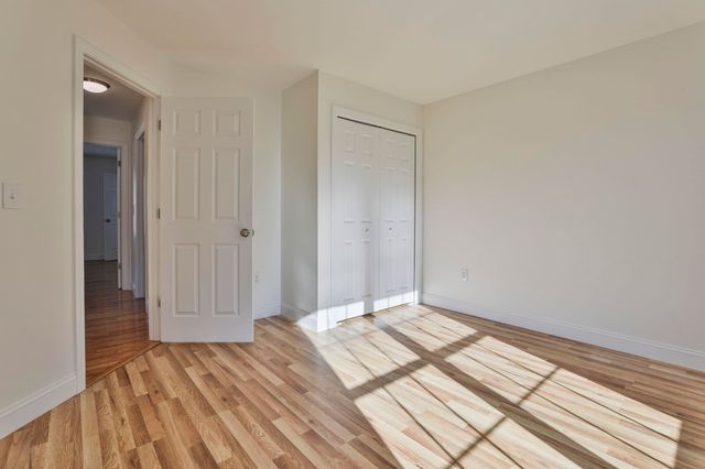 11 Tavernier Way, Manchester, NH 03109