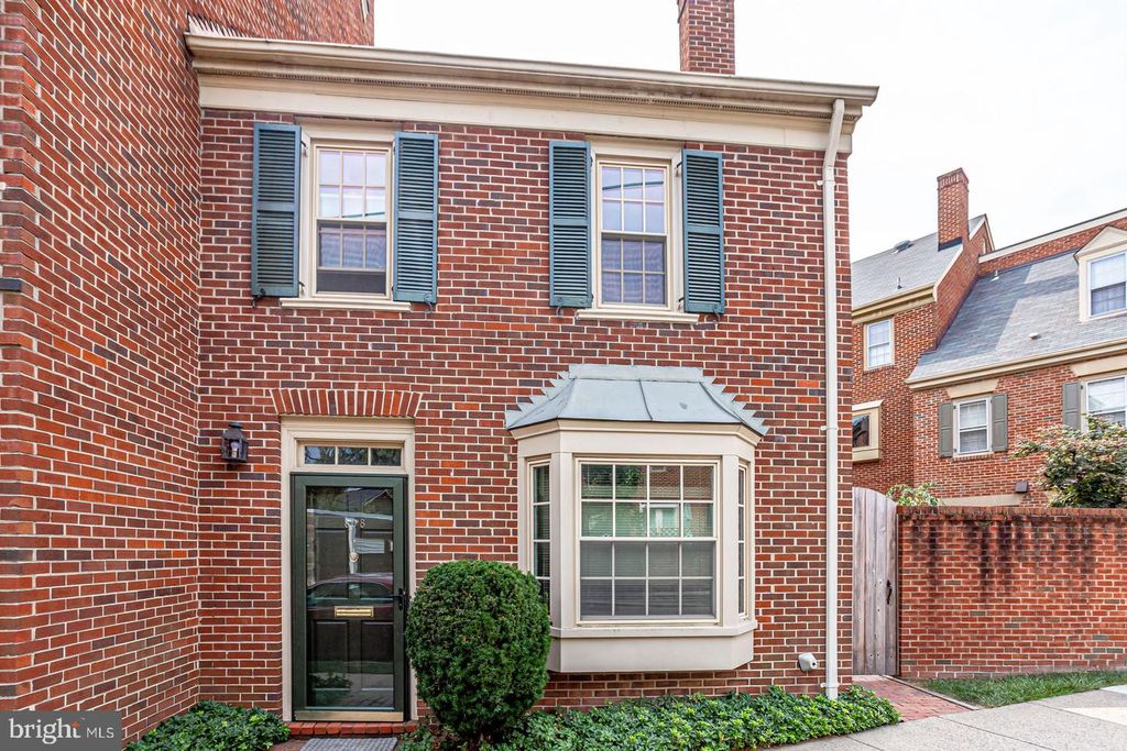 808 BASHFORD LN, Alexandria, VA 22314