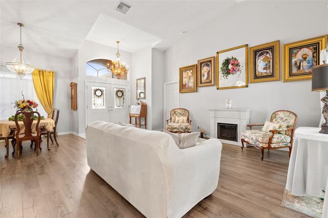 5121 AURORA DRIVE, Leesburg, FL 34748