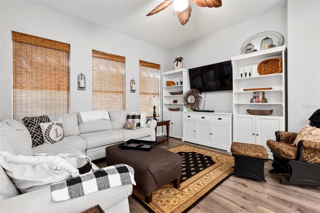 5121 AURORA DRIVE, Leesburg, FL 34748