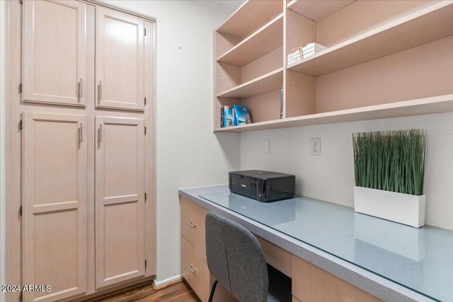 8818 W PIUTE Avenue, Peoria, AZ 85382