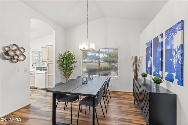 8818 W PIUTE Avenue, Peoria, AZ 85382