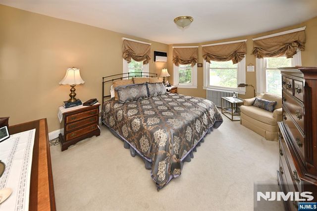 148 2nd Avenue, Westwood, NJ 07675