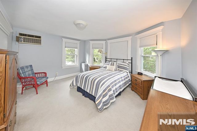 148 2nd Avenue, Westwood, NJ 07675