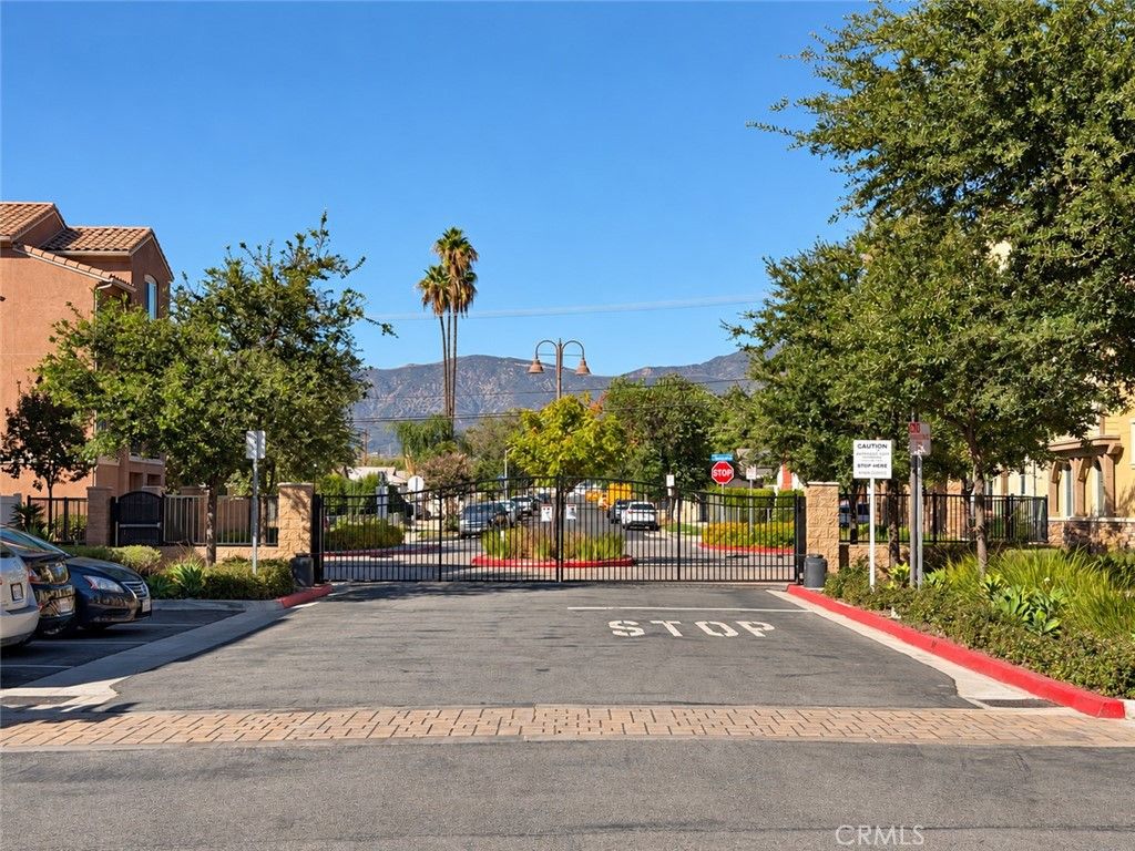 726 Banyan, Pomona, CA 91767 — exterior