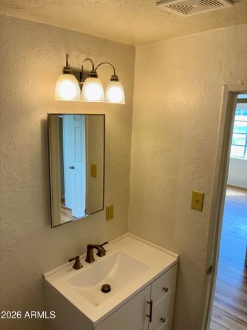 130 COCHISE Drive, Bisbee, AZ 85603