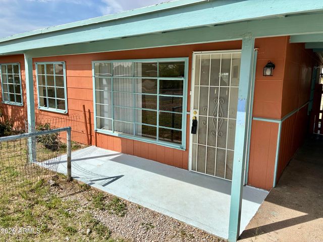 130 COCHISE Drive, Bisbee, AZ 85603