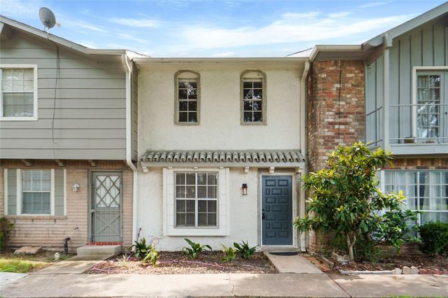 12873 High Star Drive, Houston, TX 77072
