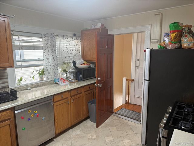 140 Terrace Avenue, Port Chester, NY 10573