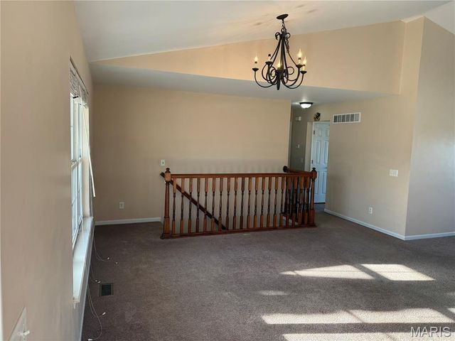 733 Pecan Hill Drive, St Charles, MO 63304