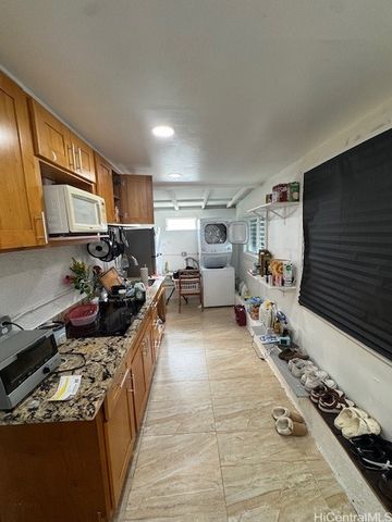 2066 9th Avenue, Honolulu, HI 96816