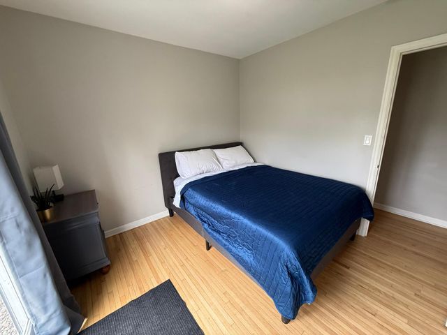1518 BROADWAY N, Fargo, ND 58102