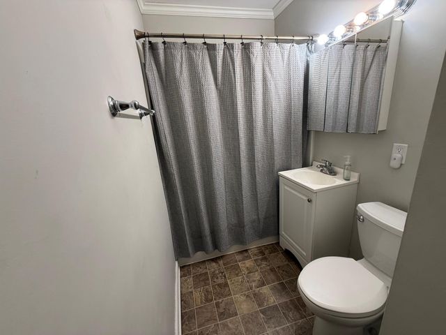 1518 BROADWAY N, Fargo, ND 58102