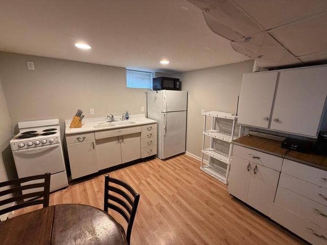 1518 BROADWAY N, Fargo, ND 58102