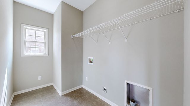 309 Retriever Ct, Clarksville, TN 37043