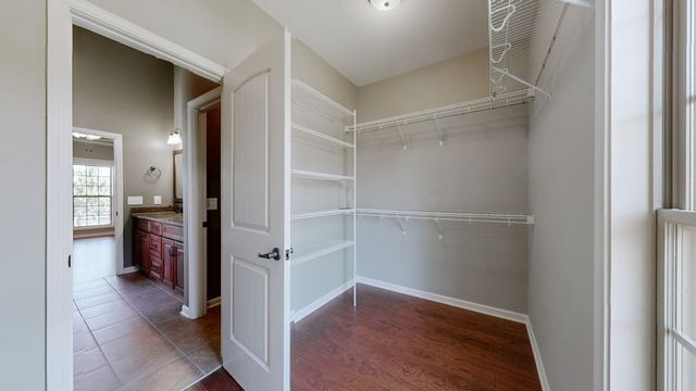 309 Retriever Ct, Clarksville, TN 37043