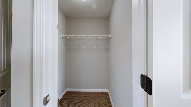 309 Retriever Ct, Clarksville, TN 37043