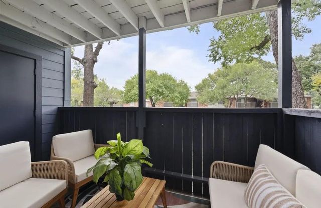 2020 Plantation Drive, Conroe, TX 77301