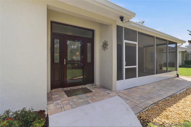 6484 W Cannondale Drive, Crystal River, FL 34429