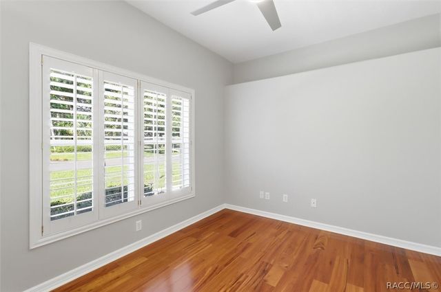 6484 W Cannondale Drive, Crystal River, FL 34429