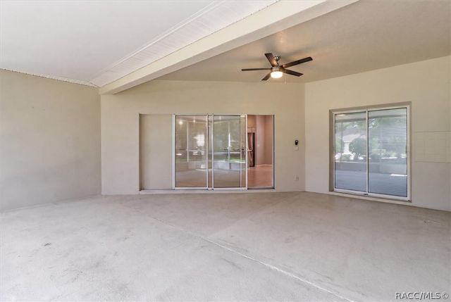 6484 W Cannondale Drive, Crystal River, FL 34429