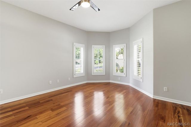 6484 W Cannondale Drive, Crystal River, FL 34429