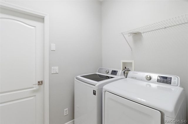 6484 W Cannondale Drive, Crystal River, FL 34429