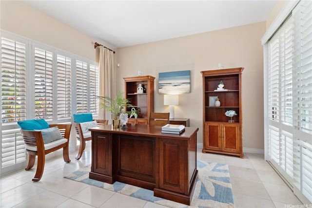 1043 Koko Kai Place, Honolulu, HI 96825