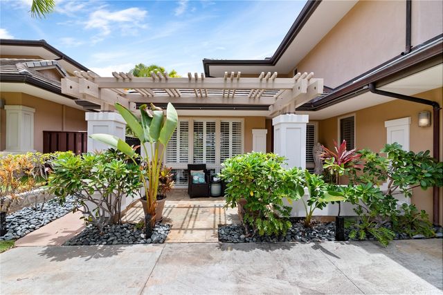 1043 Koko Kai Place, Honolulu, HI 96825