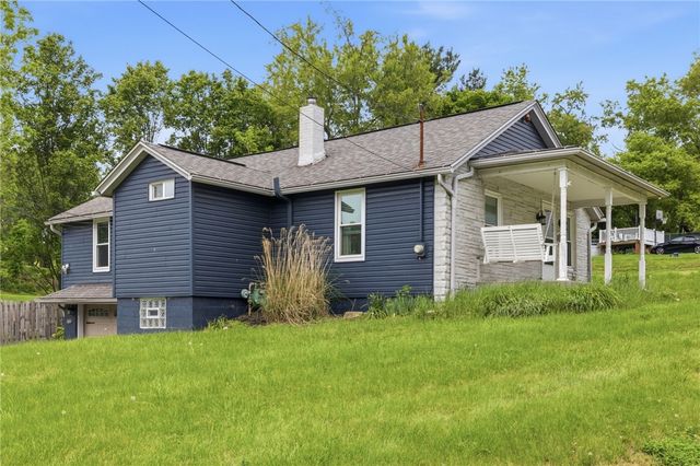 4214 New Texas Rd, Plum Boro, PA 15239