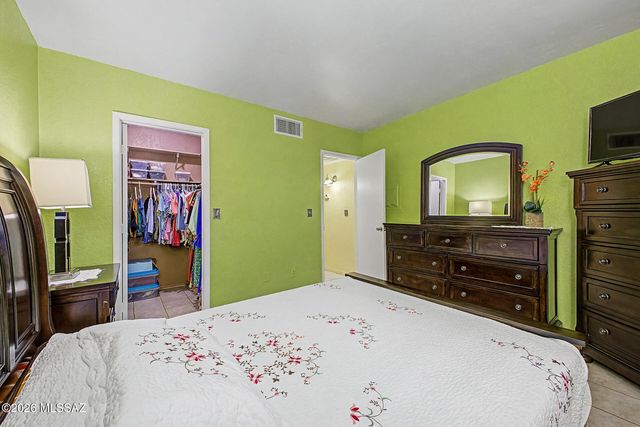 1665 W Calle Del Rey, Tucson, AZ 85713