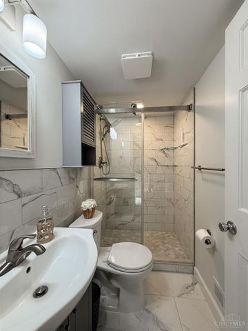 148 Sylvia Lane, Reading, OH 45215