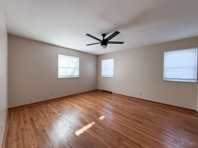 148 Sylvia Lane, Reading, OH 45215